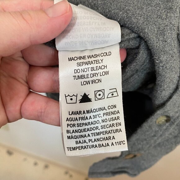 Legendary White Tails 2XT Buck Camp Flannel Shirt Gray With Tan Corduroy Trim - Picture 6 of 7